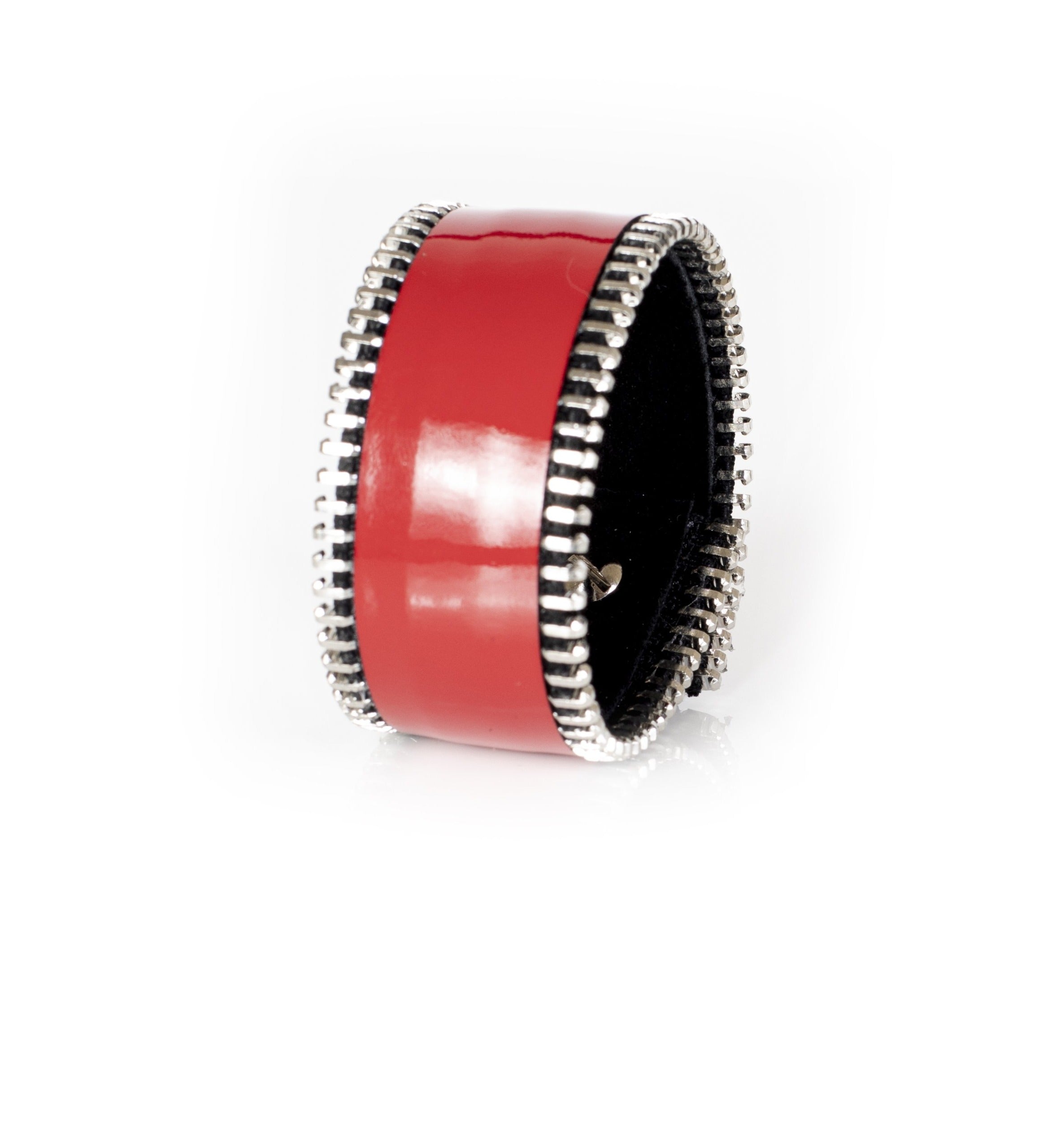 The Antique Riddle - THE DARK