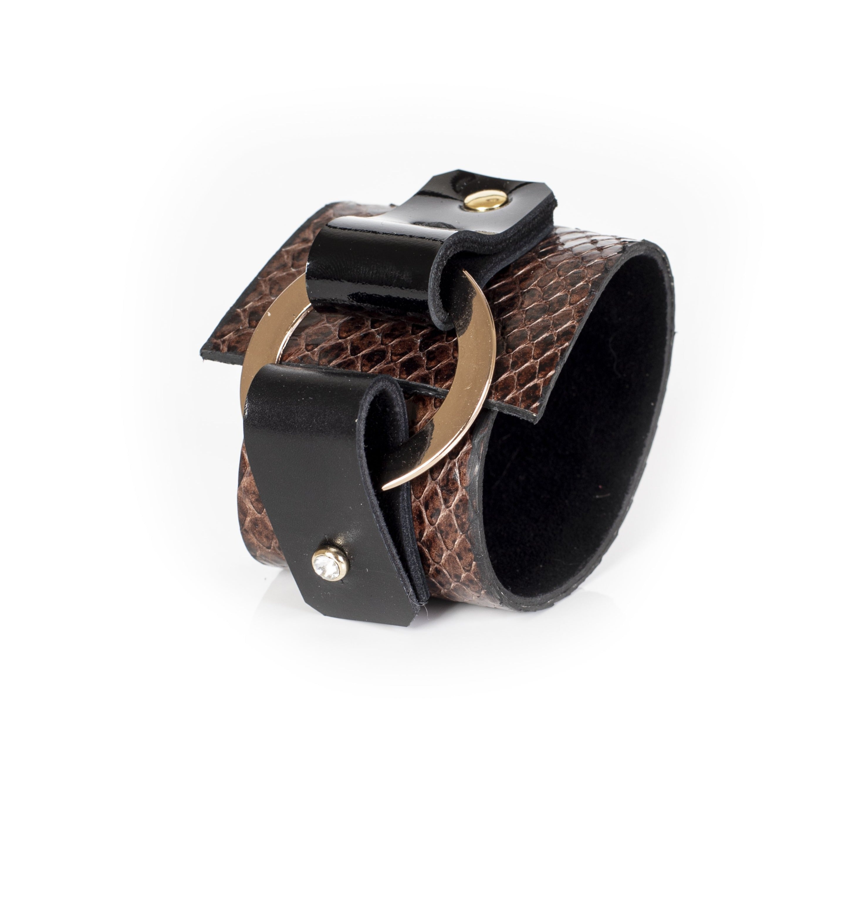 leather bracelet