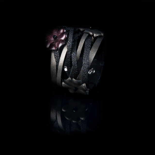 Leather bracelet new The Luminous Drop