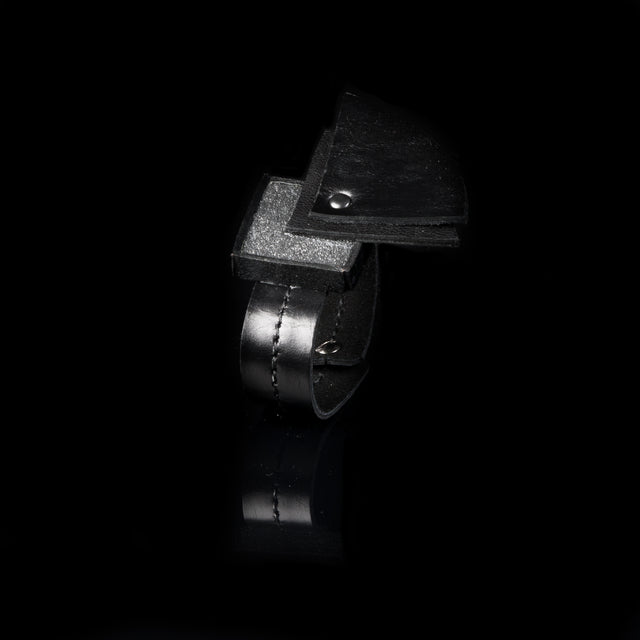 Leather bracelet new The Mellow Orb