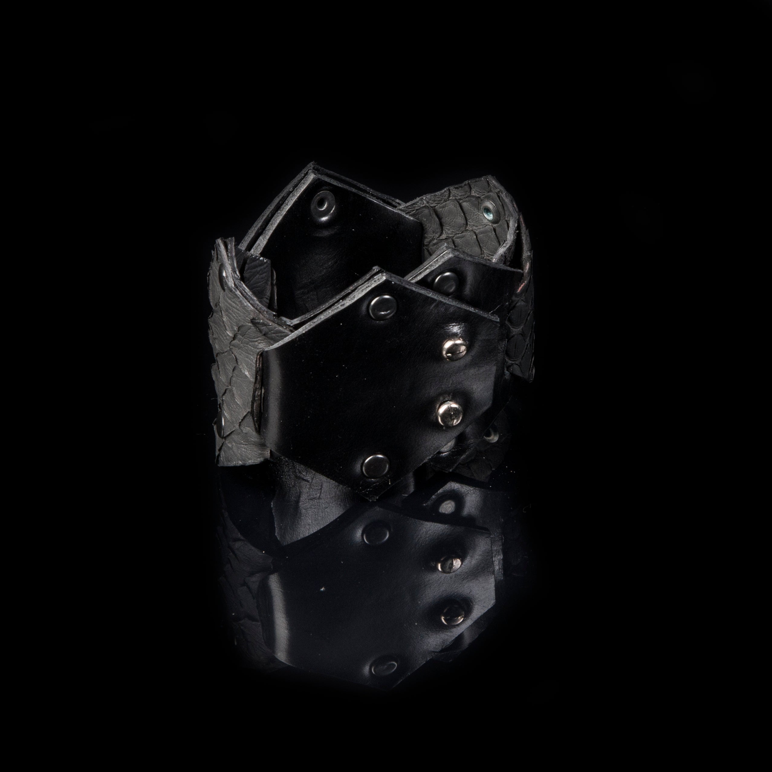 Leather bracelet new The Quiet Focus