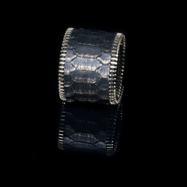 Leather bracelet new The Faint Stone