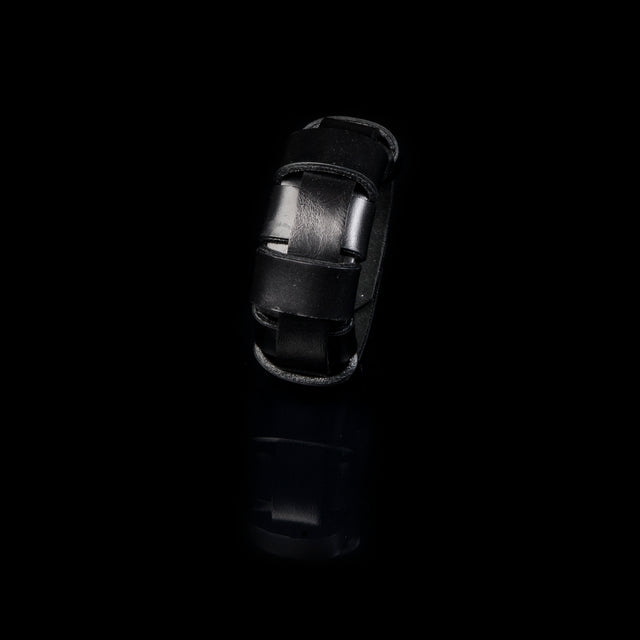 Leather bracelet new The Earnest Clover