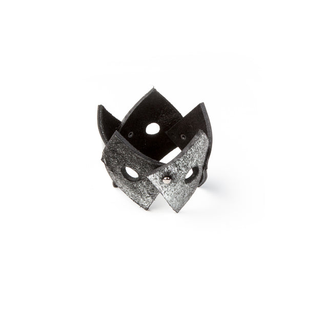 Leather bracelet new The Pristine Stone