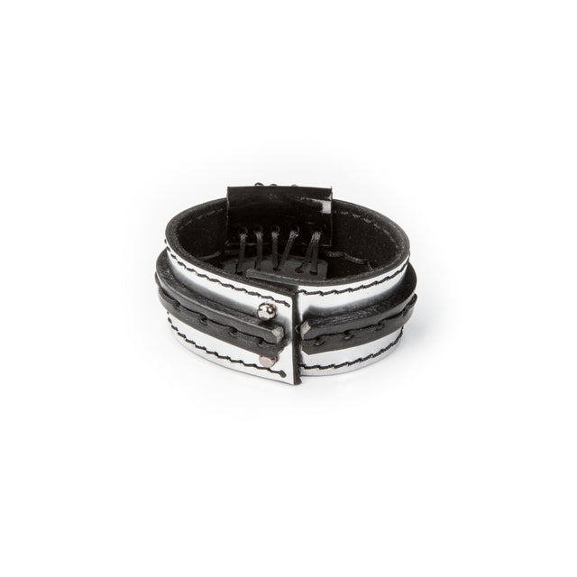 Leather bracelet new The Onyx Desire