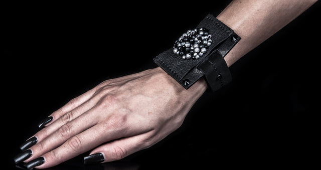 Leather bracelet new The Handsome Dewdrop
